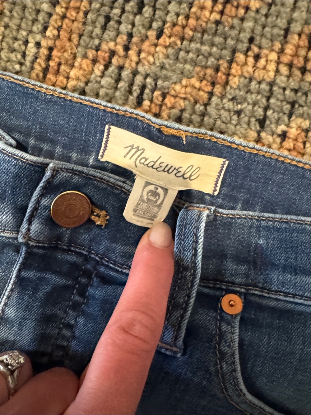 Madewell Mid-Blue Rolled-Hem Denim Shorts - Picture 2 of 5